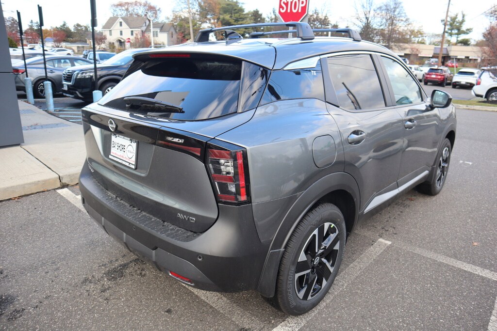 New 2026 Nissan Kicks SV SUV