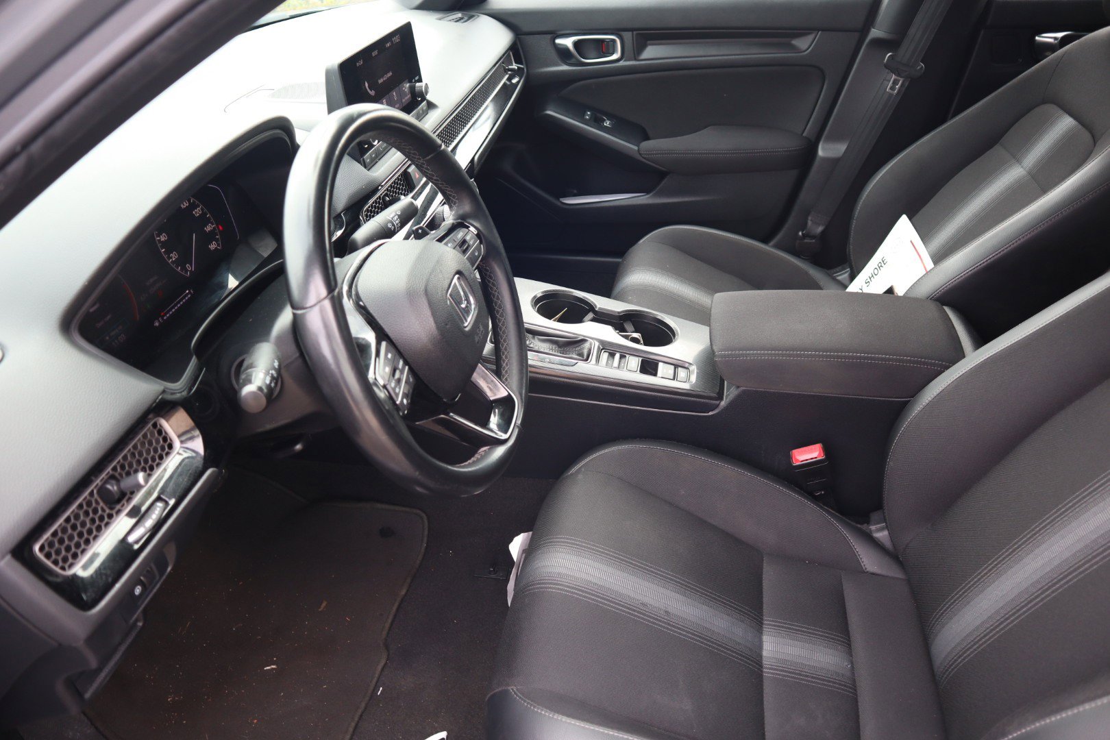 2025 Honda Civic Sport - Photo 17