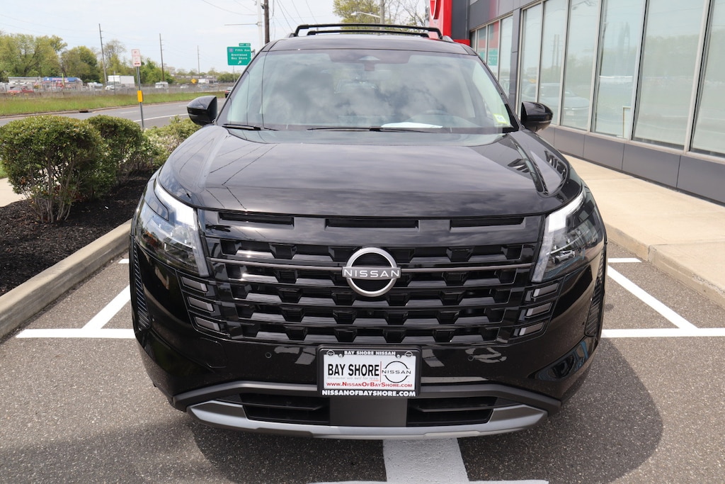 New 2026 Nissan Pathfinder SL SUV