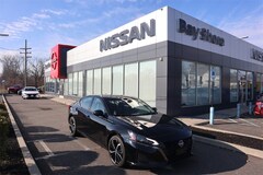Used 2025 Nissan Altima SR Sedan UB10586P for Sale in Bay Shore, NY, at Nissan of Bay Shore