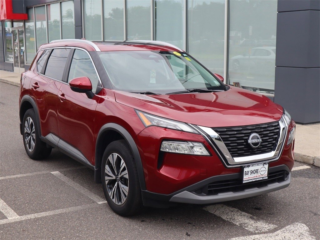 2022 Nissan Rogue SV photo 3