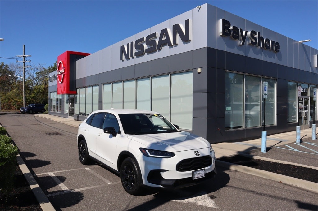 Used 2025 Honda HR-V Sport SUV