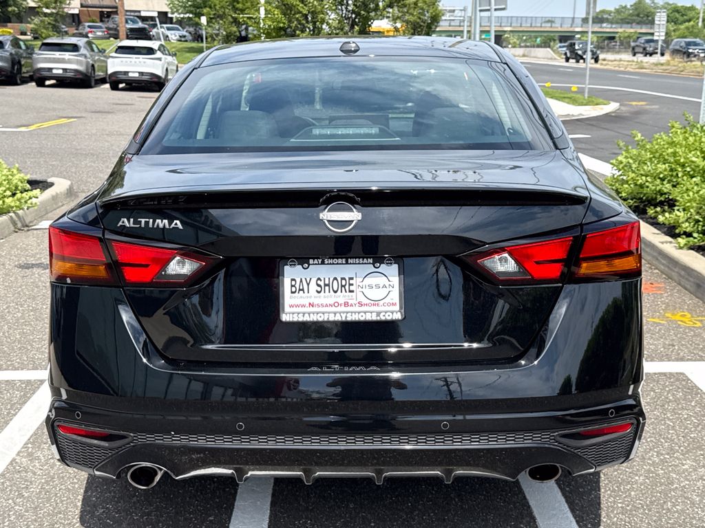 2025 Nissan Altima SV - Photo 5