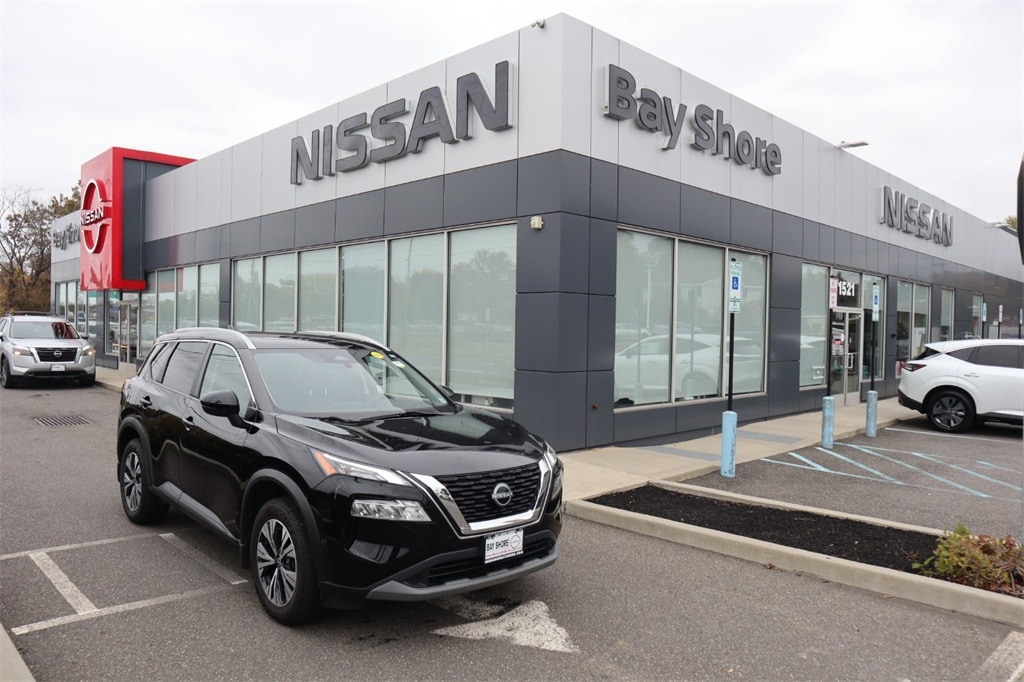 Certified 2022 Nissan Rogue SV SUV