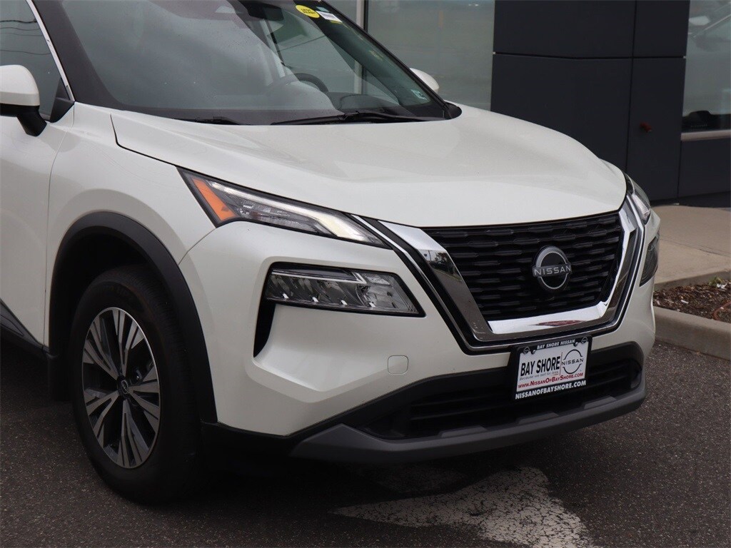 2023 Nissan Rogue SV photo 4