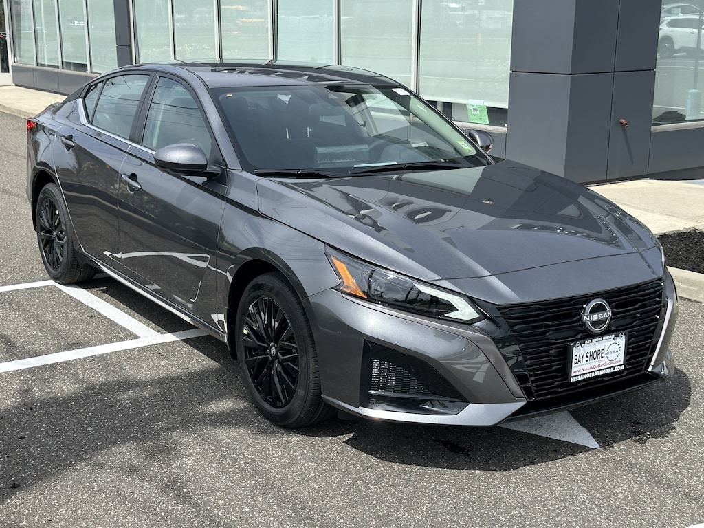 New 2026 Nissan Altima SV Sedan
