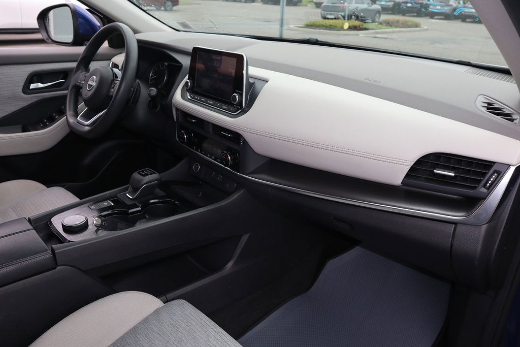2023 Nissan Rogue SV - Photo 26