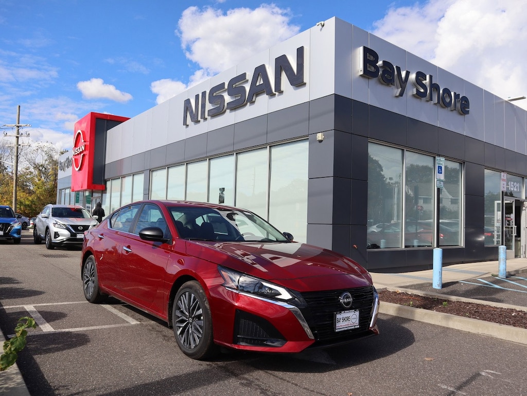 New 2026 Nissan Altima SV Sedan