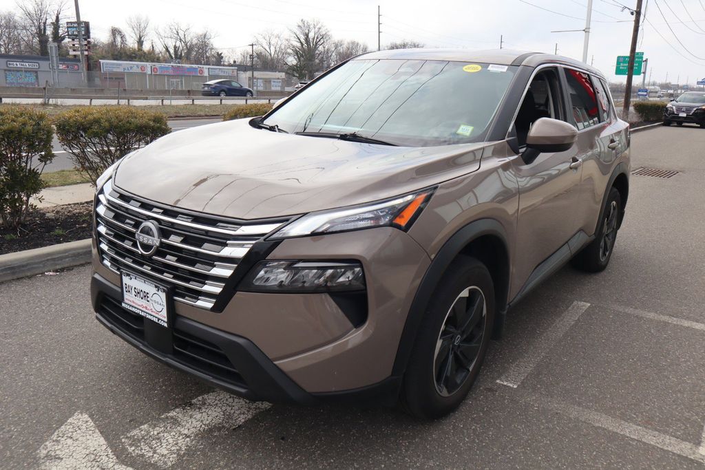 2025 Nissan Rogue SV - Photo 9