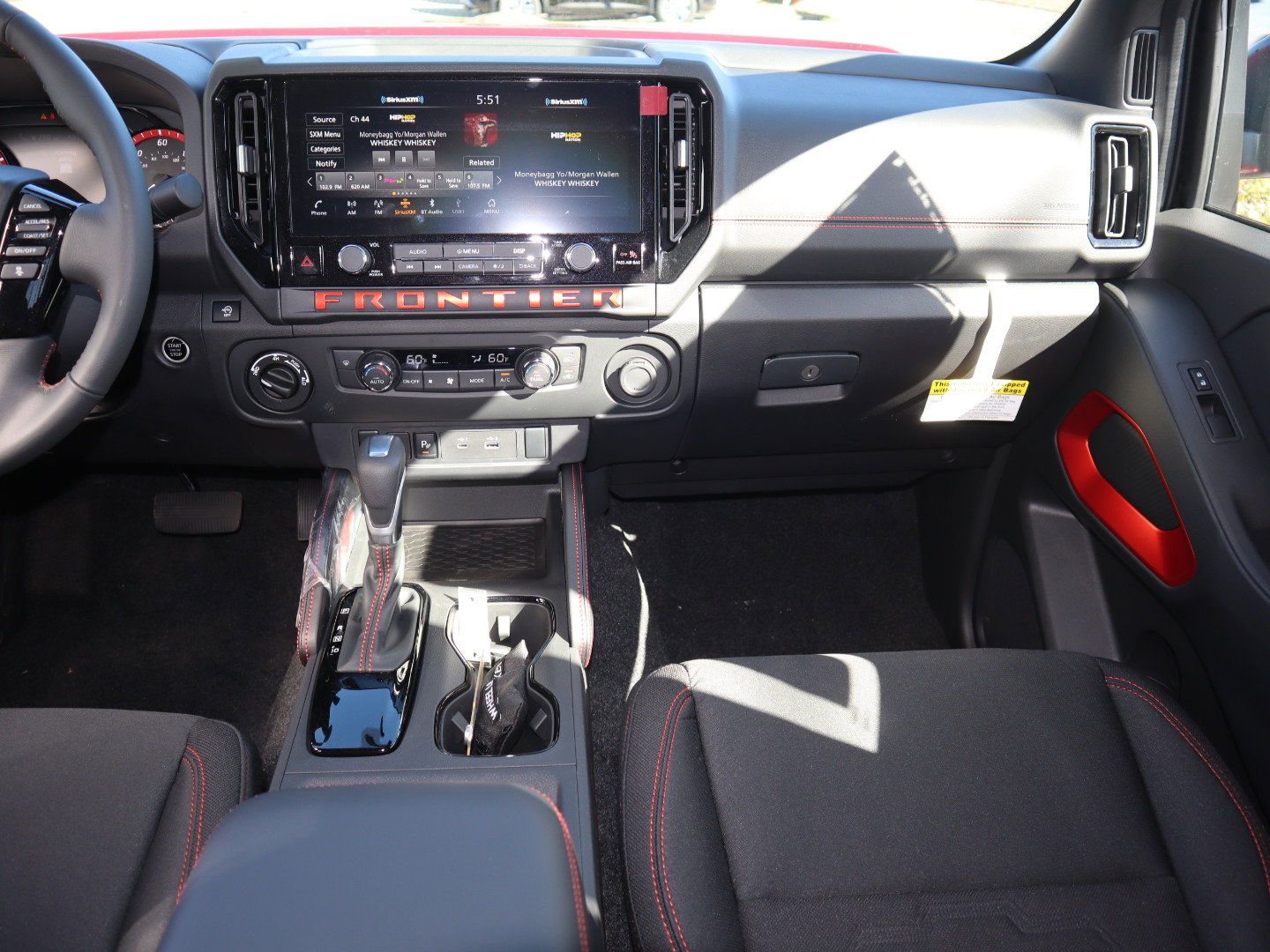 2025 Nissan Frontier PRO-4X - Photo 17