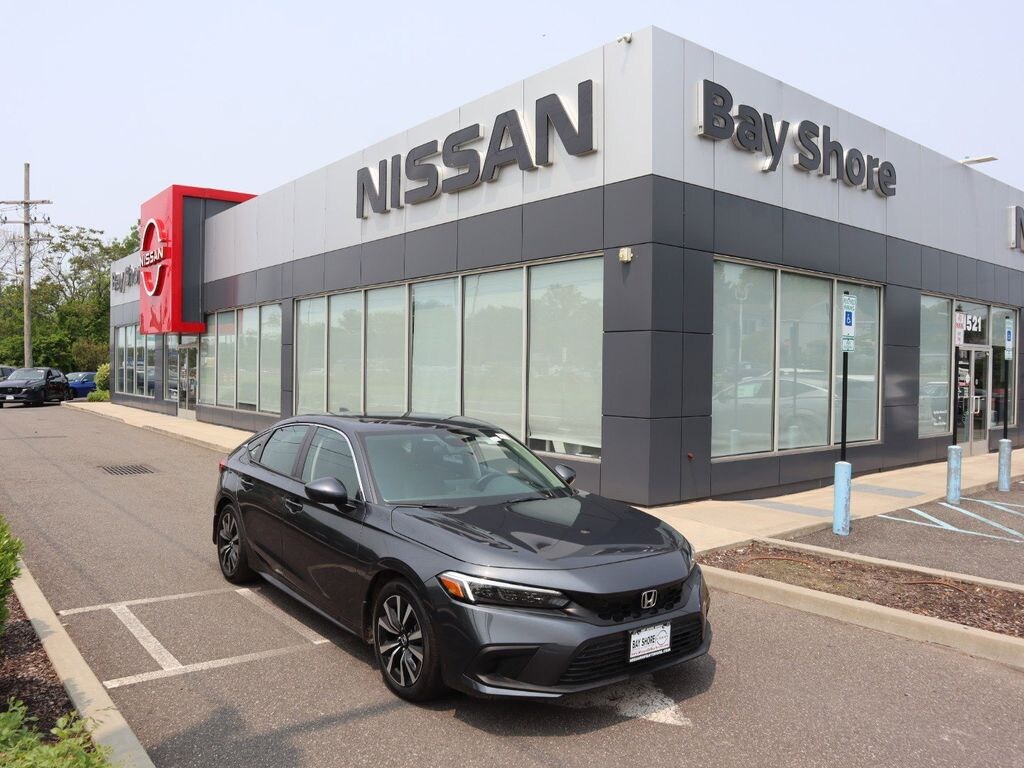 Used 2023 Honda Civic EX-L w/BSI Hatchback