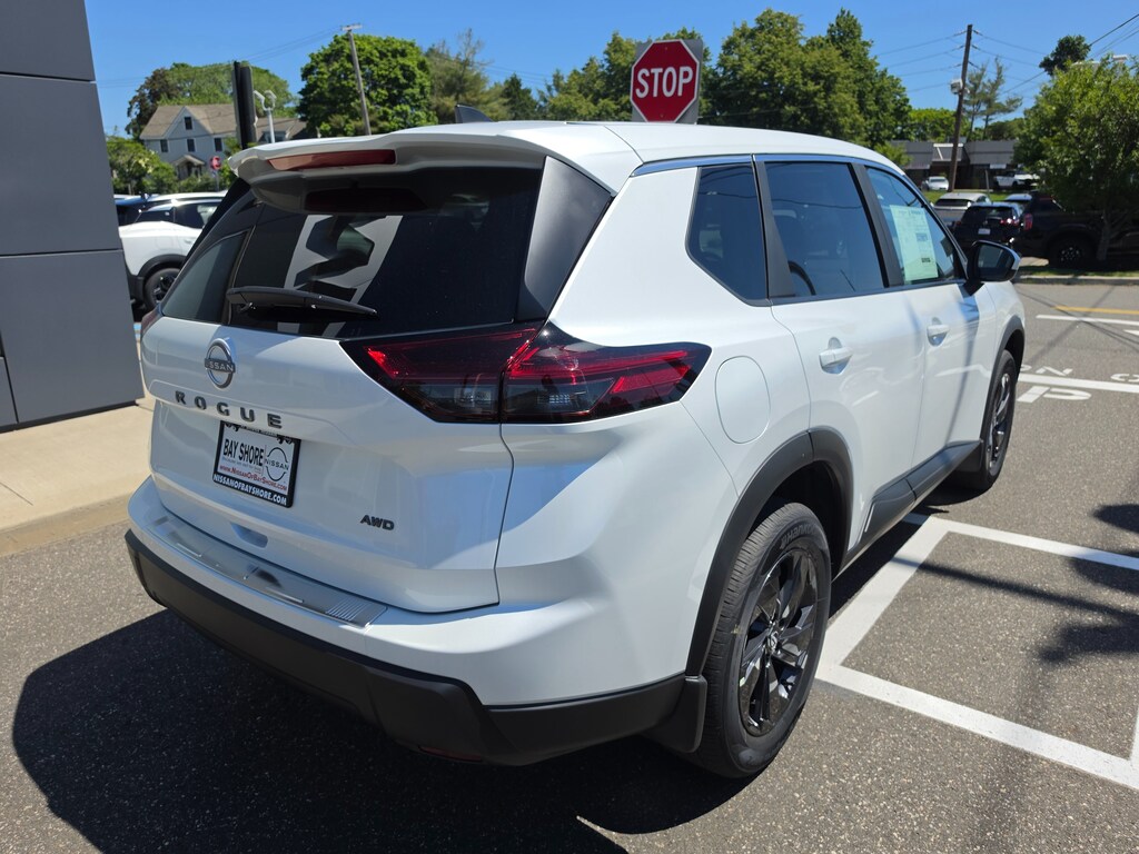 New 2026 Nissan Rogue SV SUV
