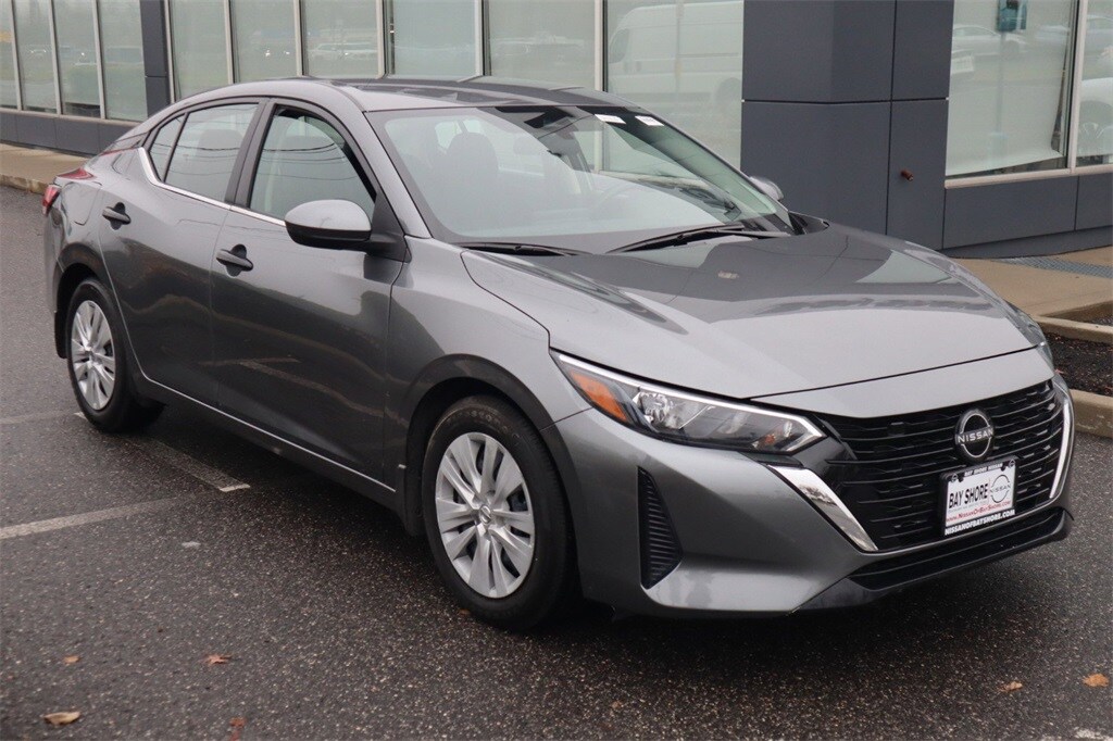 2024 Nissan Sentra S photo 3