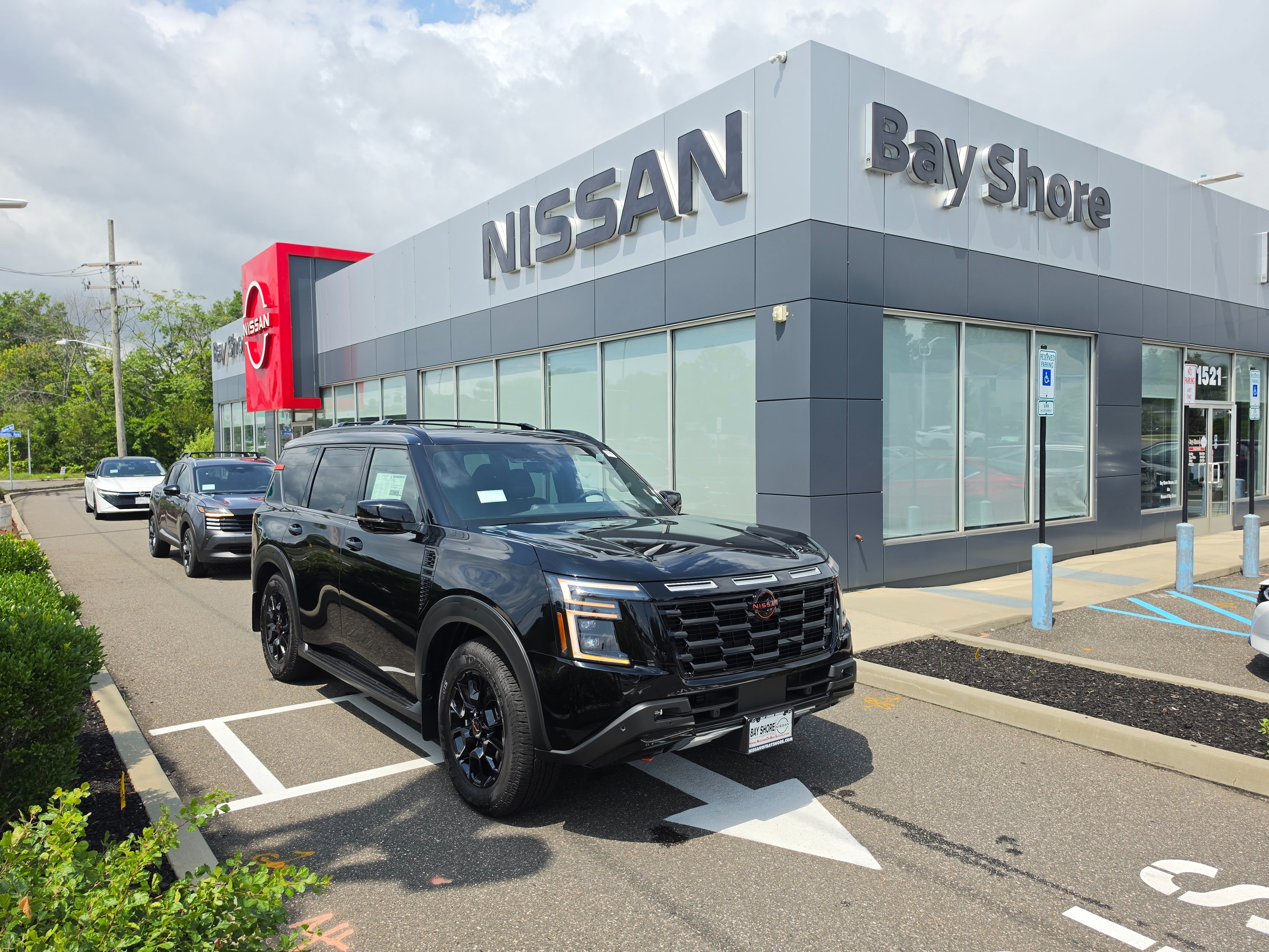  Nissan Armada