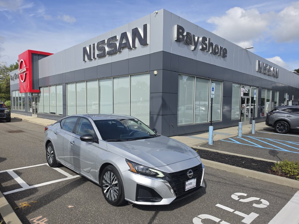 2024 Nissan Altima SV