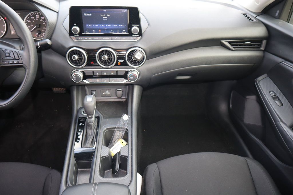 2025 Nissan Sentra S - Photo 15