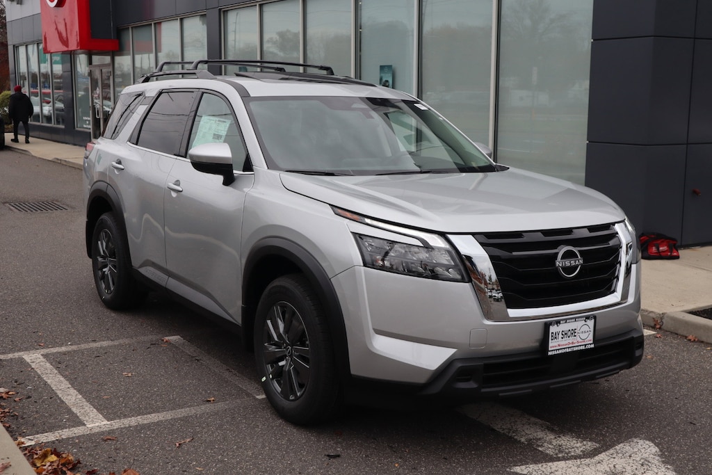 New 2025 Nissan Pathfinder SV SUV