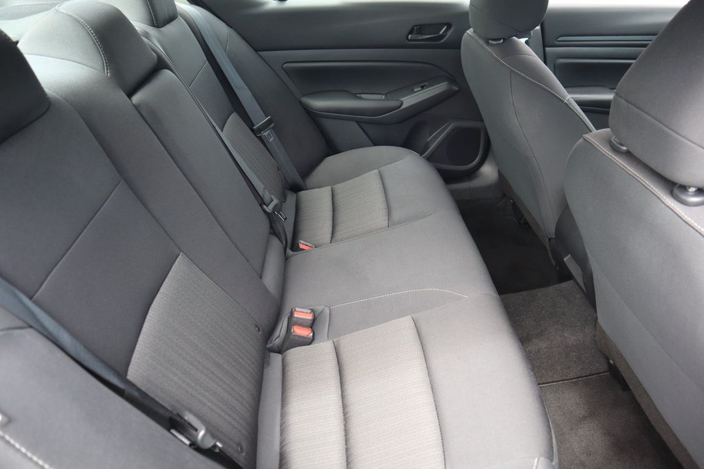 2025 Nissan Altima S - Photo 28