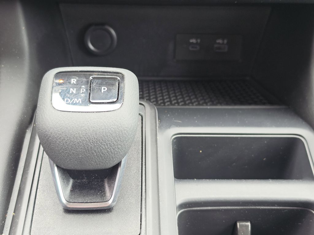 2024 Nissan Pathfinder S - Photo 24