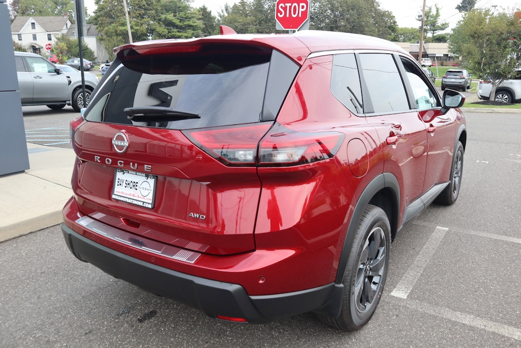 New 2026 Nissan Rogue SV SUV