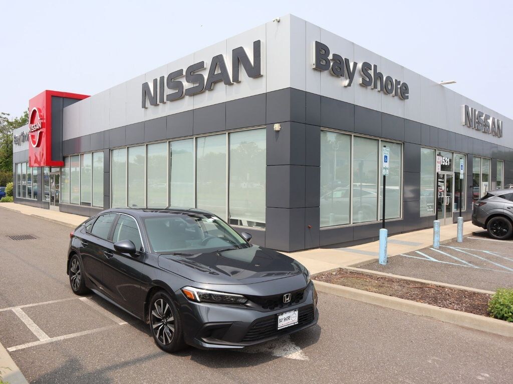 Used 2023 Honda Civic EX-L w/BSI Hatchback