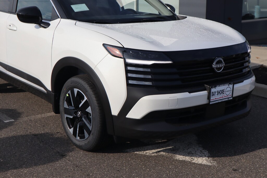 New 2026 Nissan Kicks SV SUV