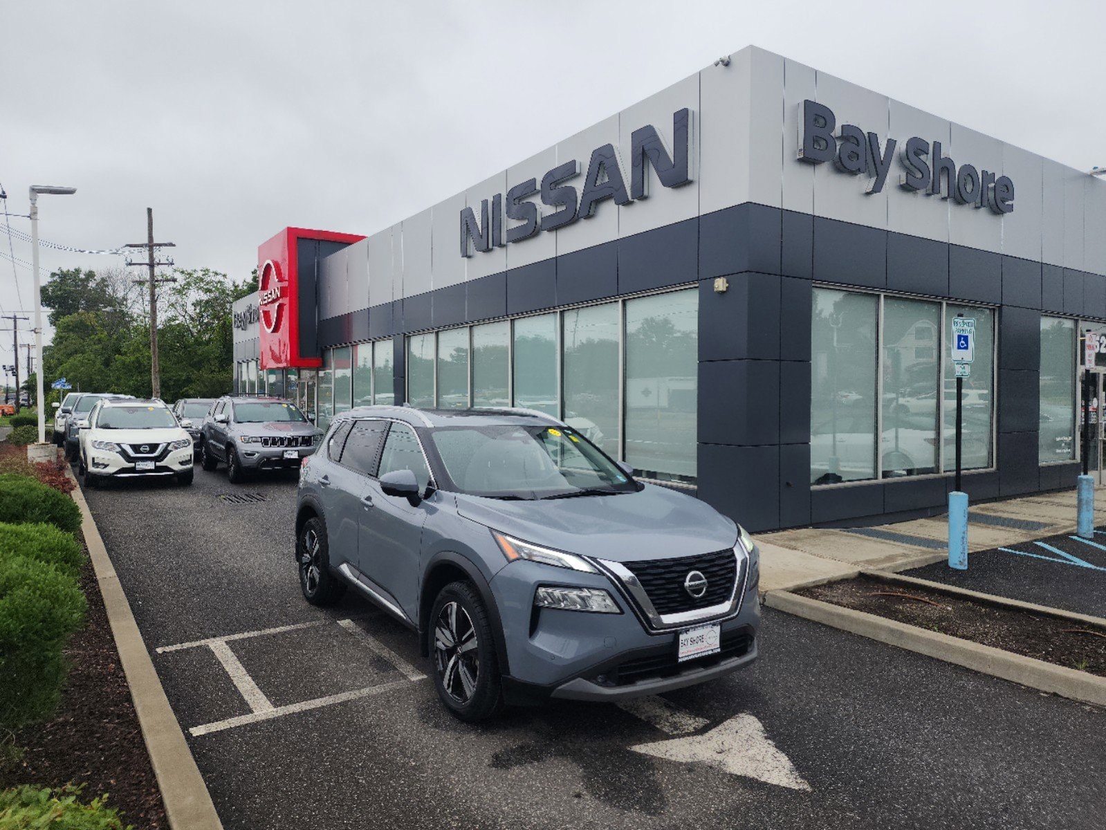 Certified 2021 Nissan Rogue SL with VIN JN8AT3CB9MW241833 for sale in Bay Shore, NY