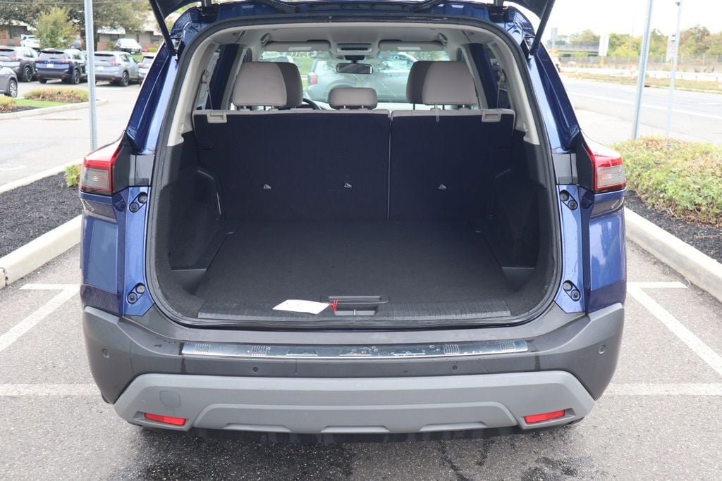 2023 Nissan Rogue SV - Photo 29