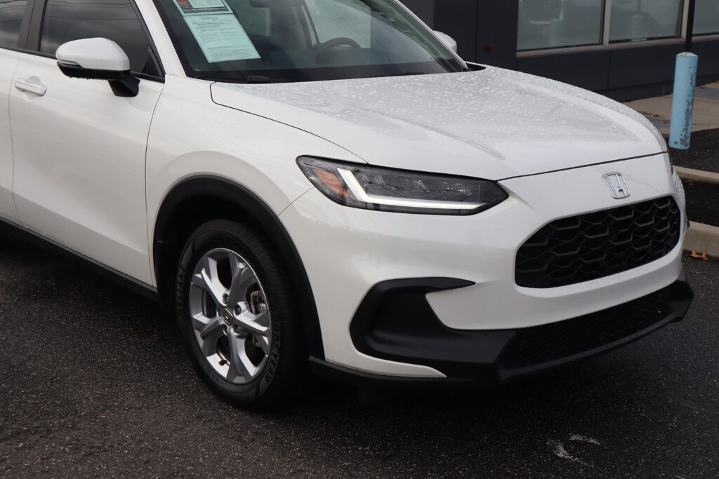Used 2025 Honda HR-V LX SUV