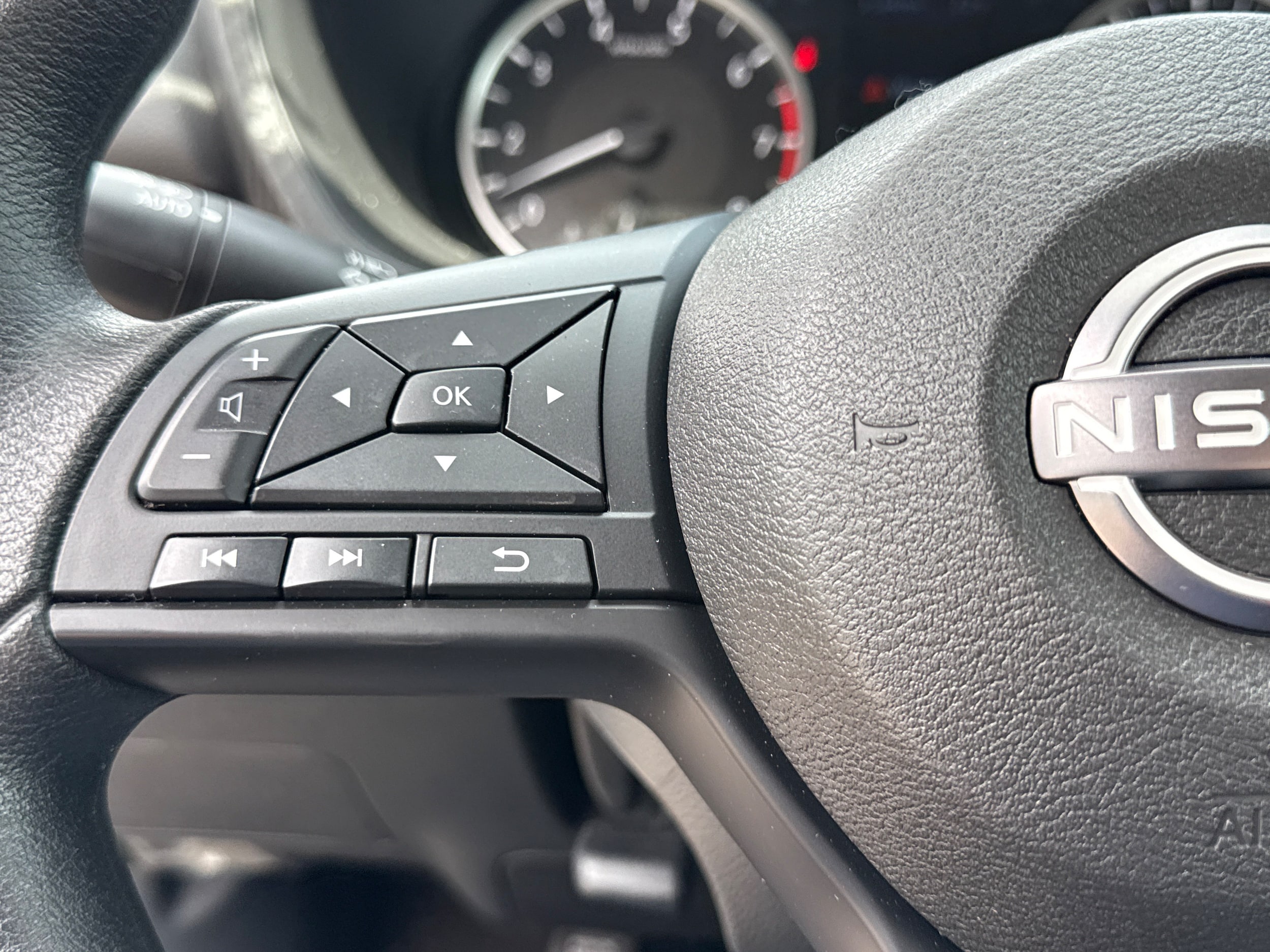 2025 Nissan Sentra S - Photo 22