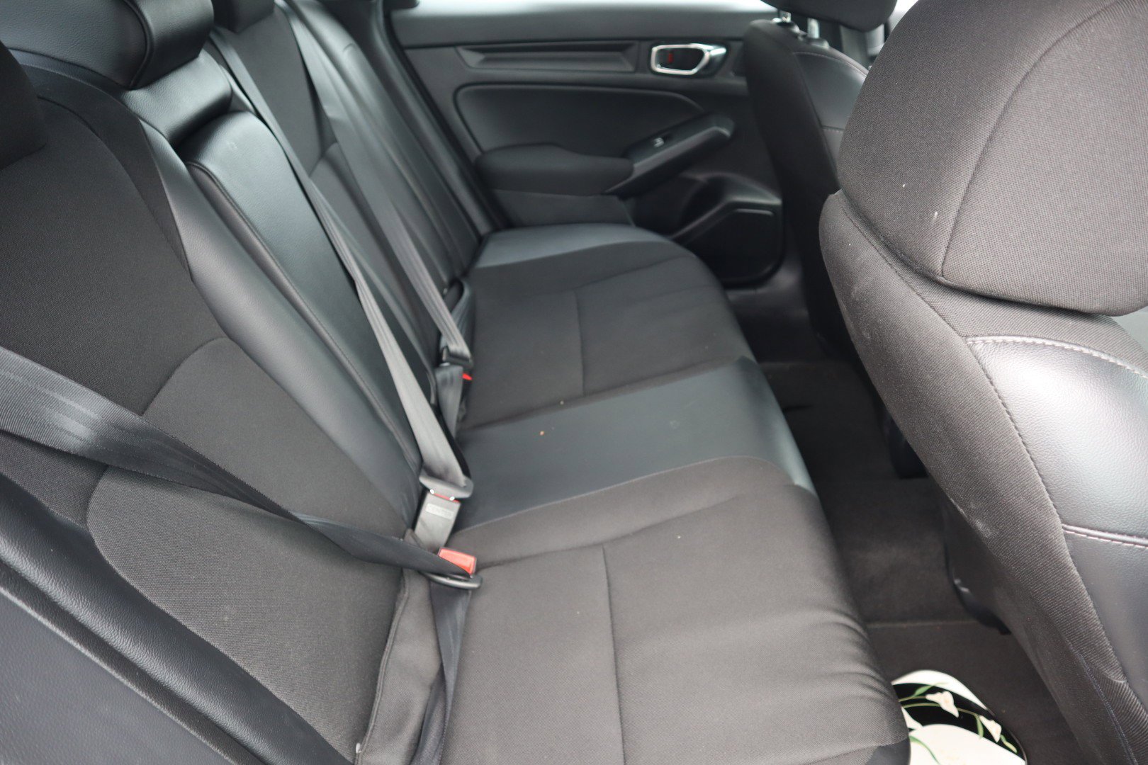 2025 Honda Civic Sport - Photo 27