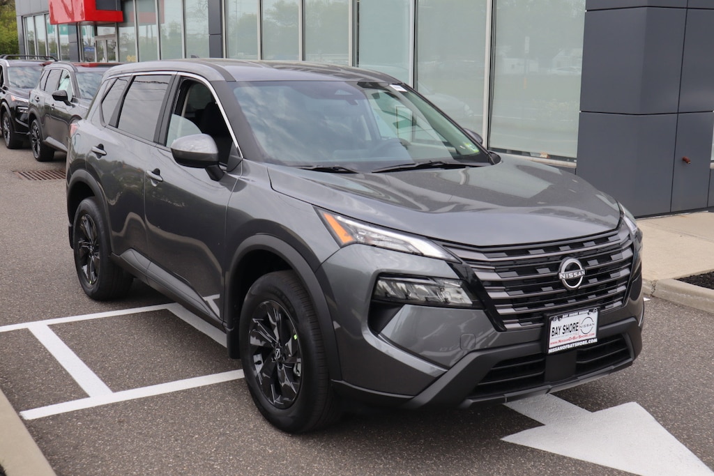 New 2026 Nissan Rogue SV SUV