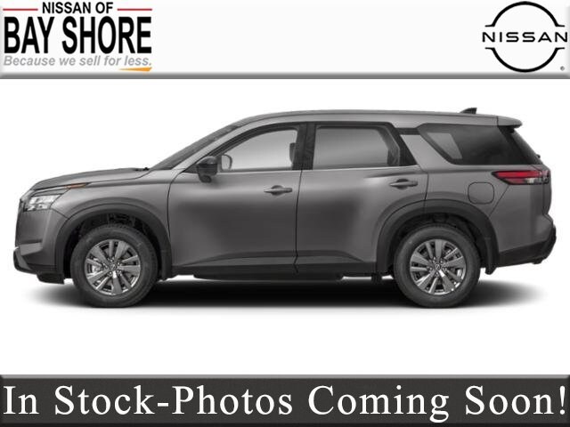 2025 Nissan Pathfinder S photo 3