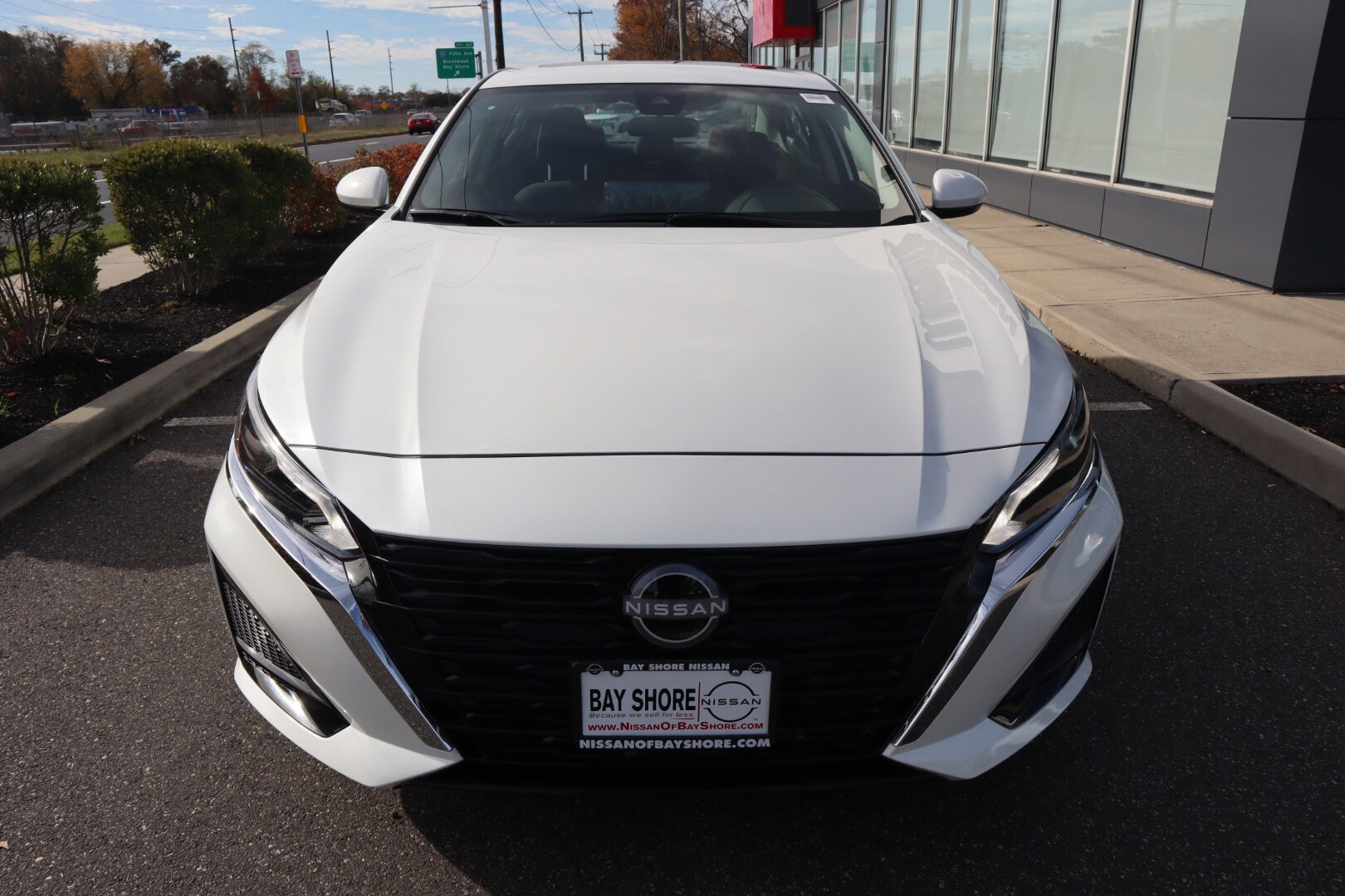 2025 Nissan Altima SV photo 4