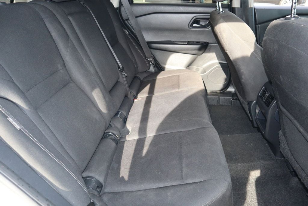 2025 Nissan Rogue S - Photo 28