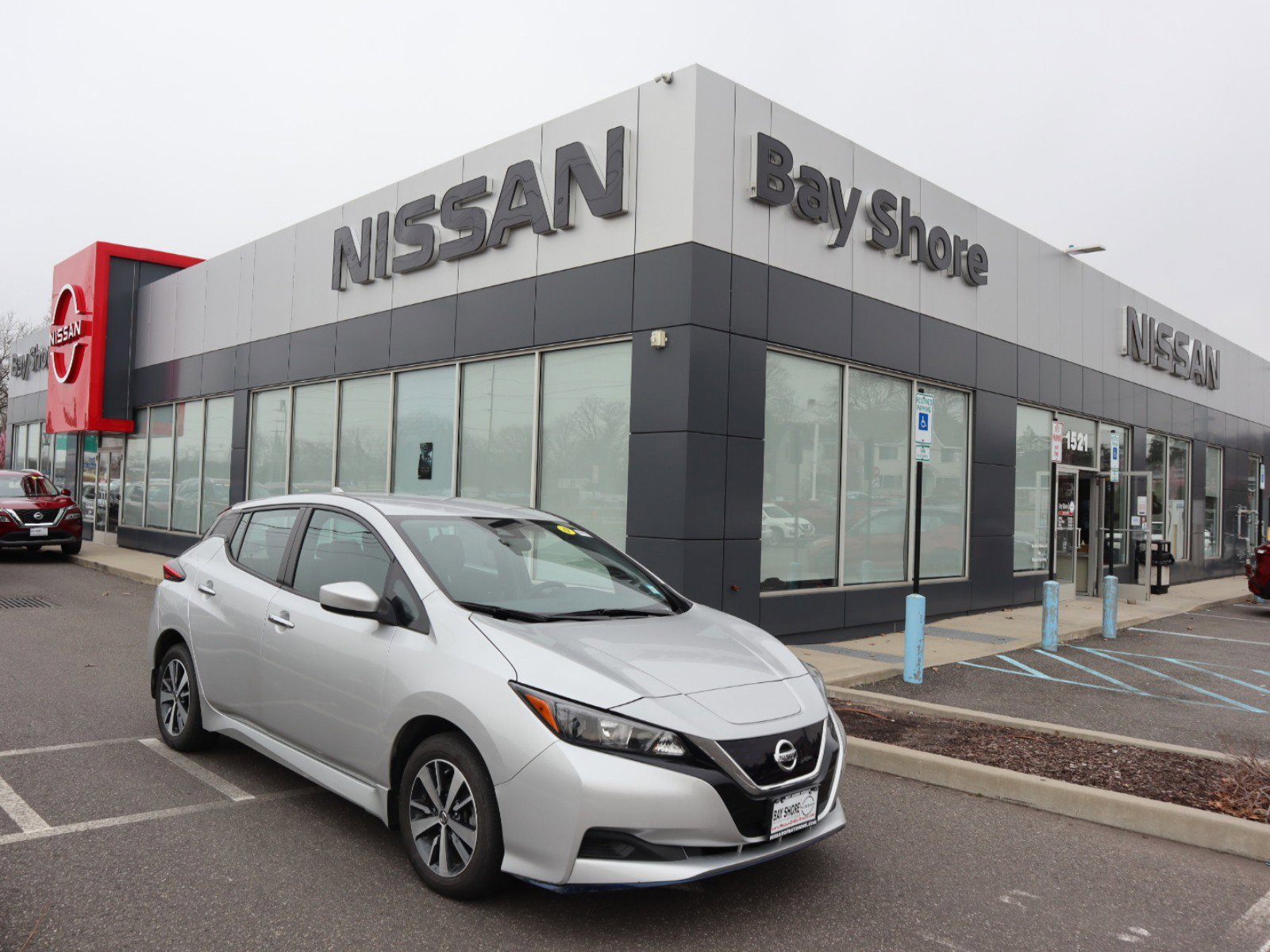 Used 2022 Nissan LEAF S Plus with VIN 1N4BZ1BV6NC555866 for sale in Bay Shore, NY