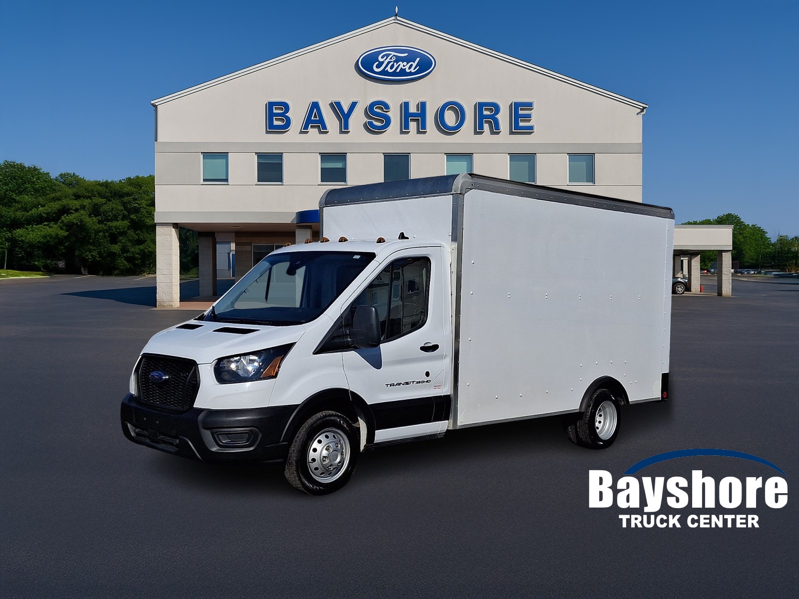 2022 Ford Transit Cutaway Base