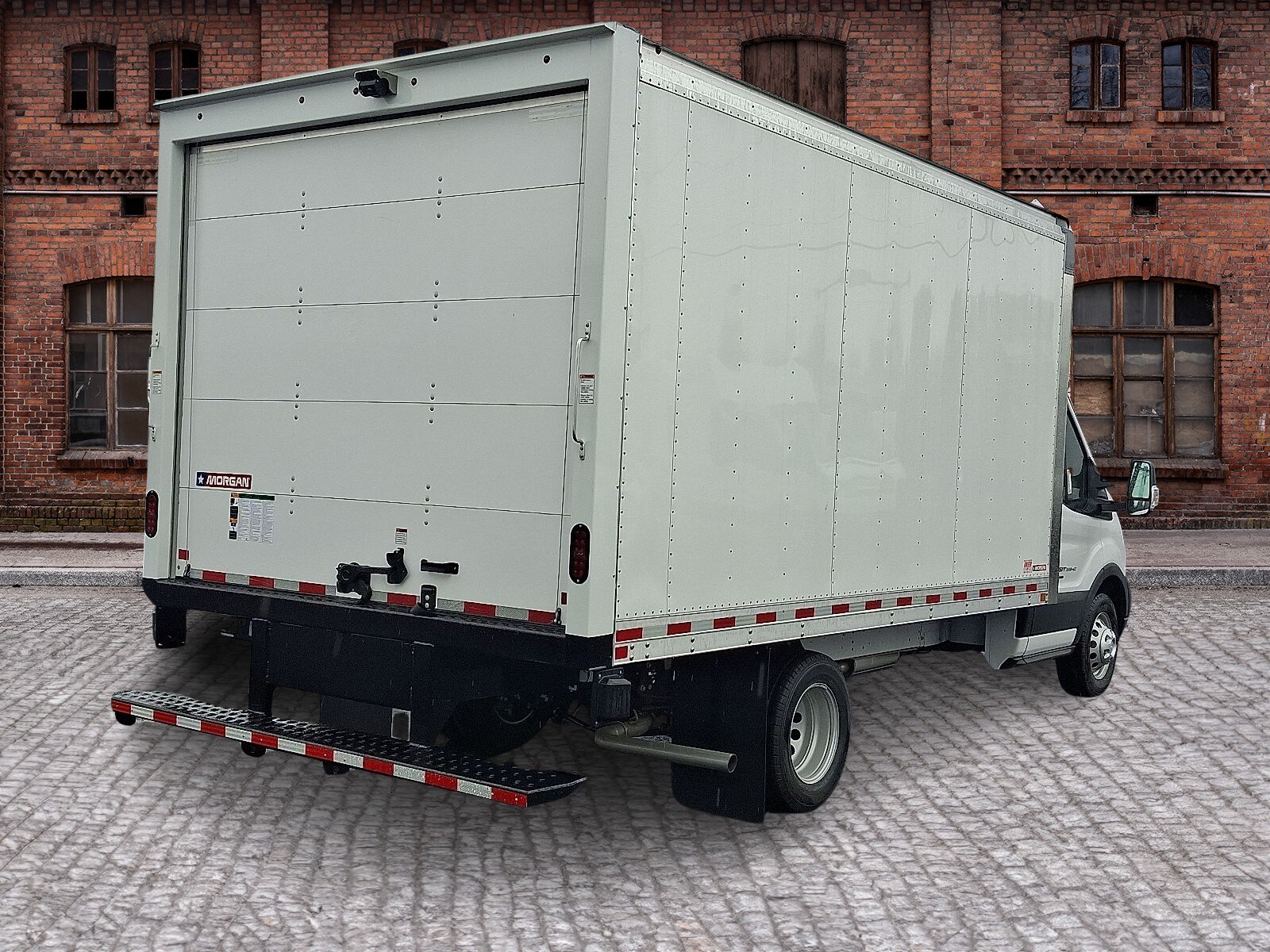 2025 Ford Transit XL photo 3