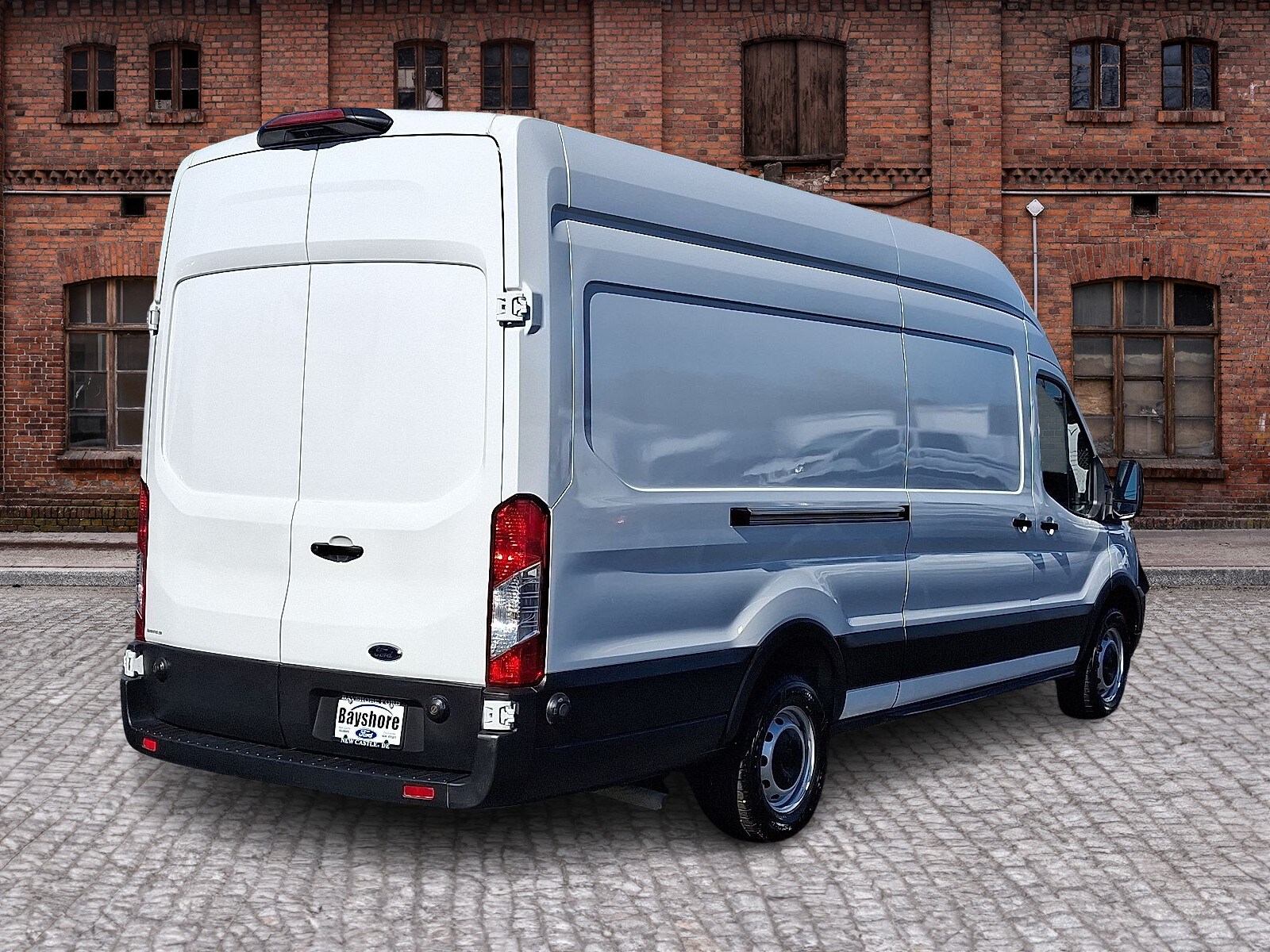 2023 Ford Transit photo 3