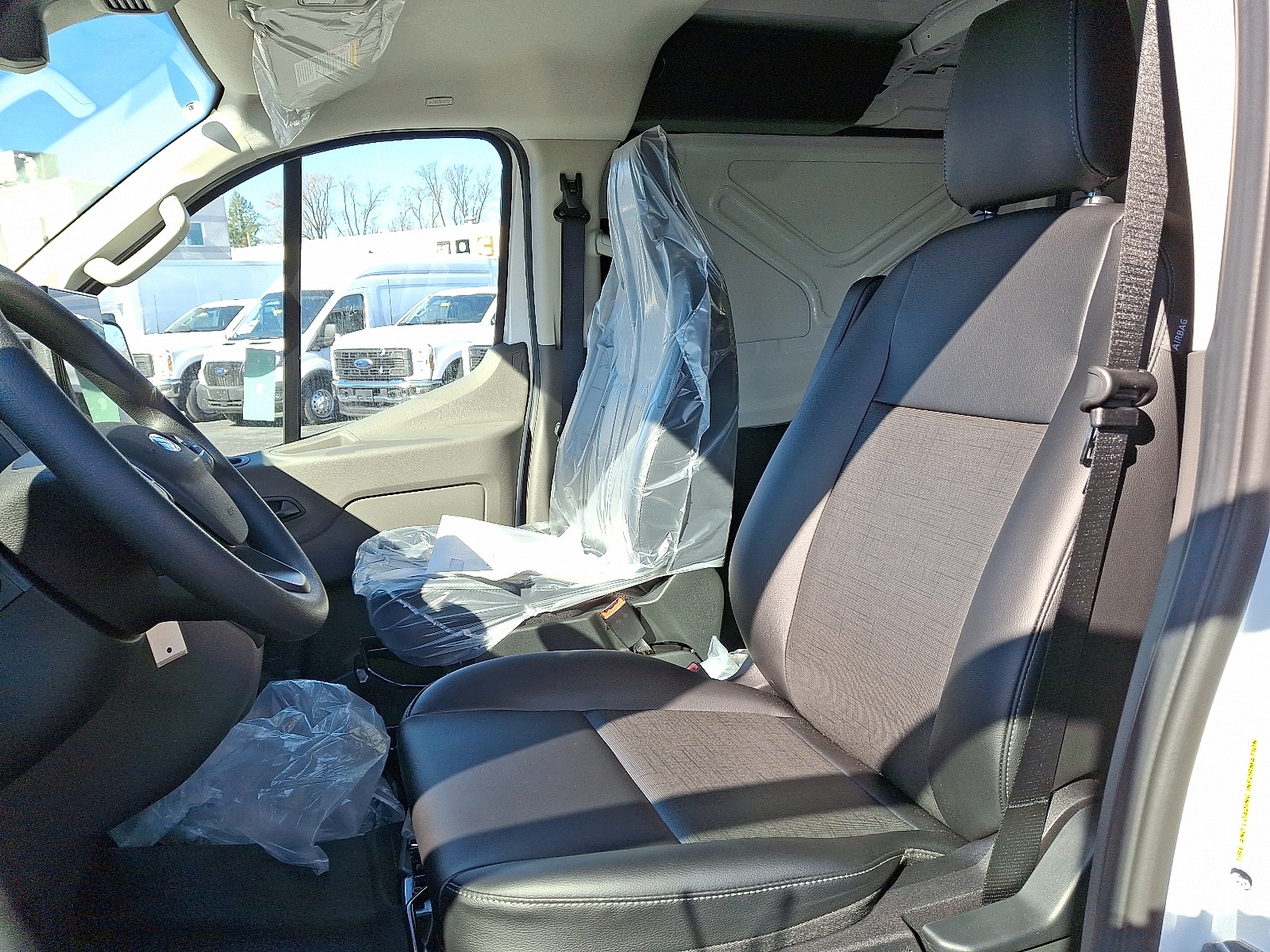 2025 Ford Transit Van Base - Photo 8