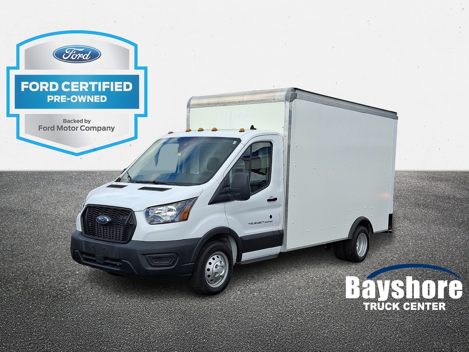 2022 Ford Transit Cutaway Base's photo