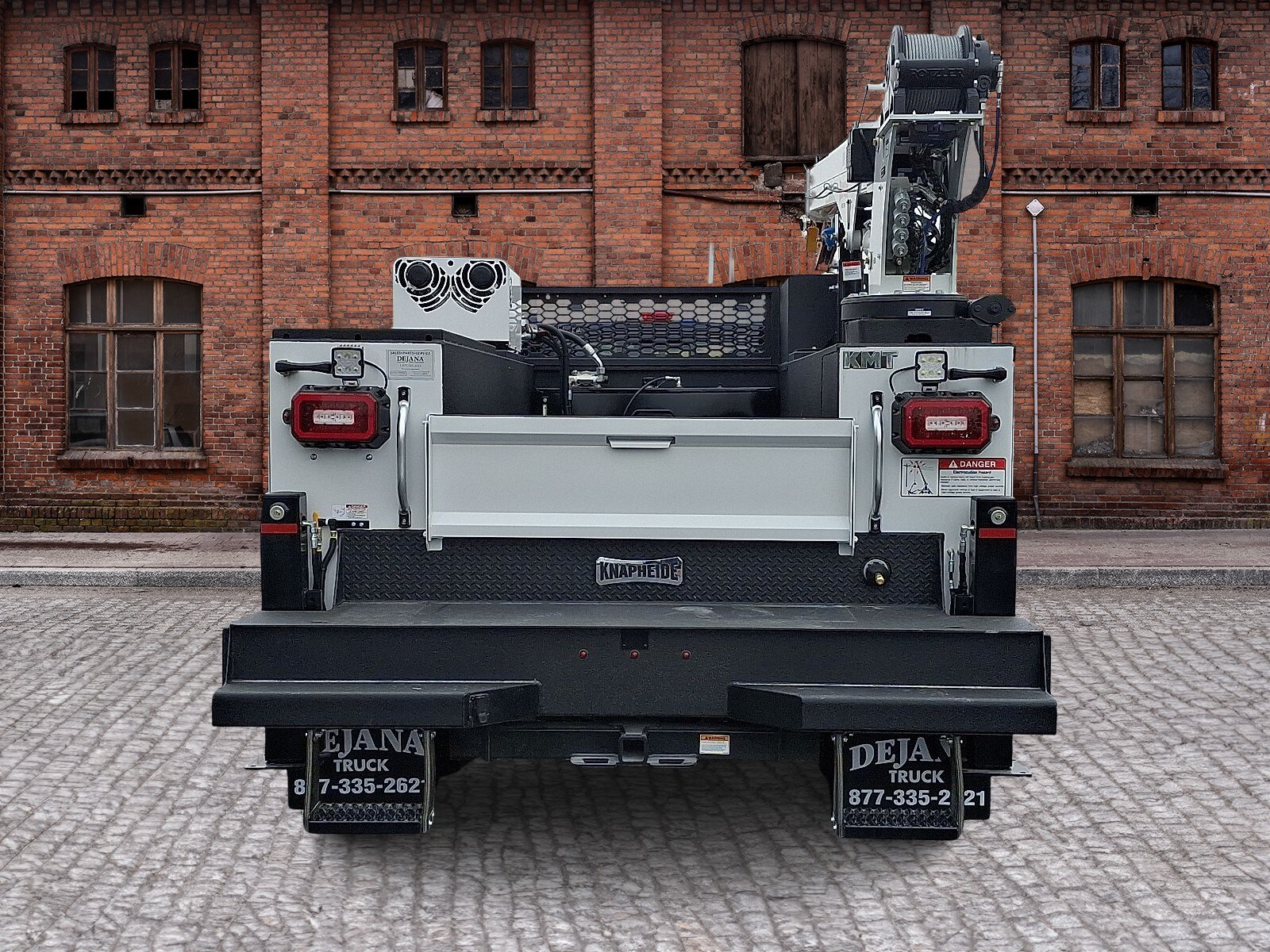 2025 Ford F-550 XL photo 4