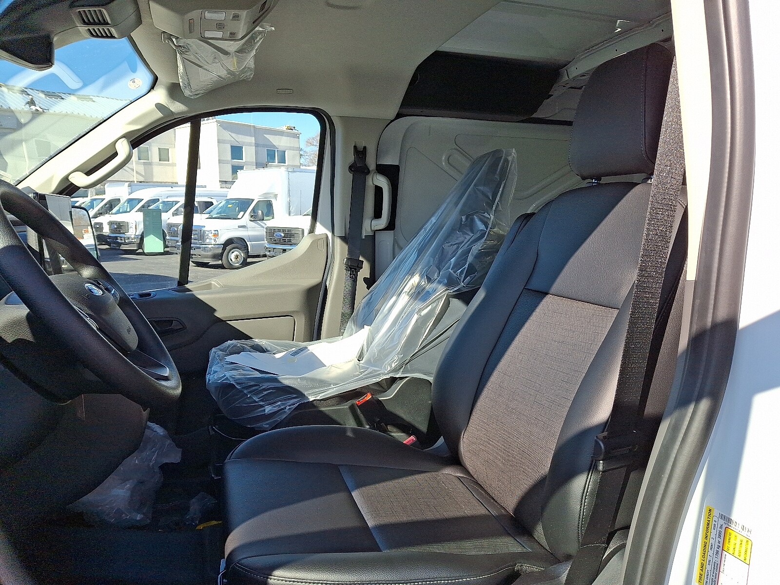 2025 Ford Transit Van Base - Photo 8