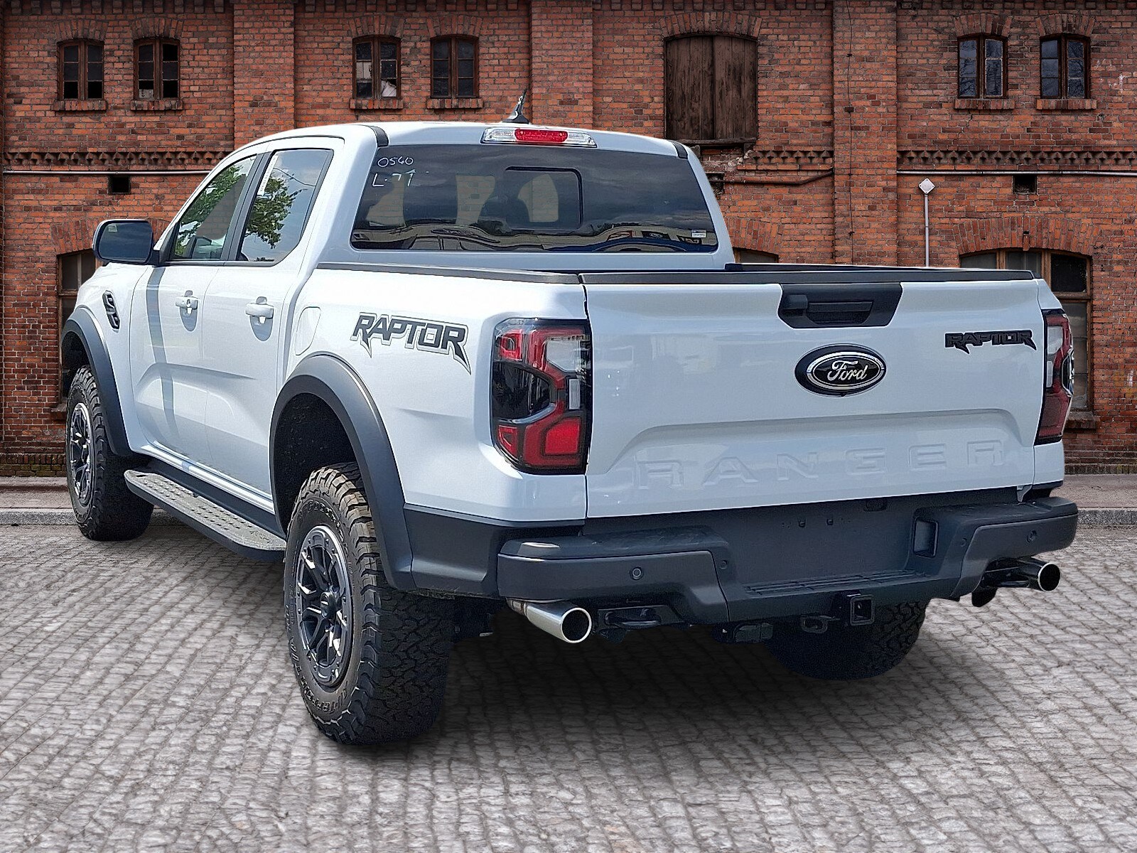 2025 Ford Ranger Raptor photo 3