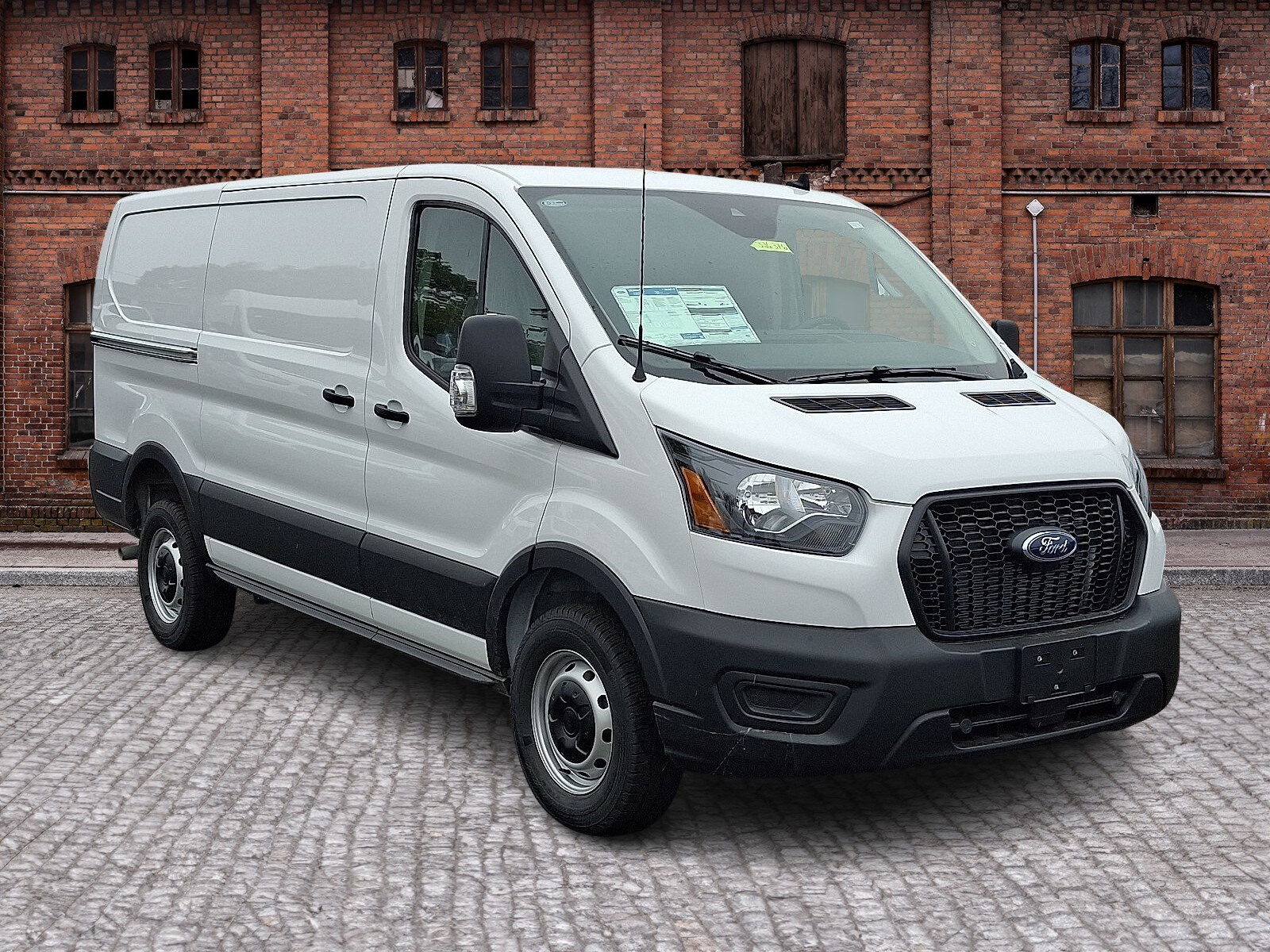 2025 Ford Transit Cargo Van photo 2