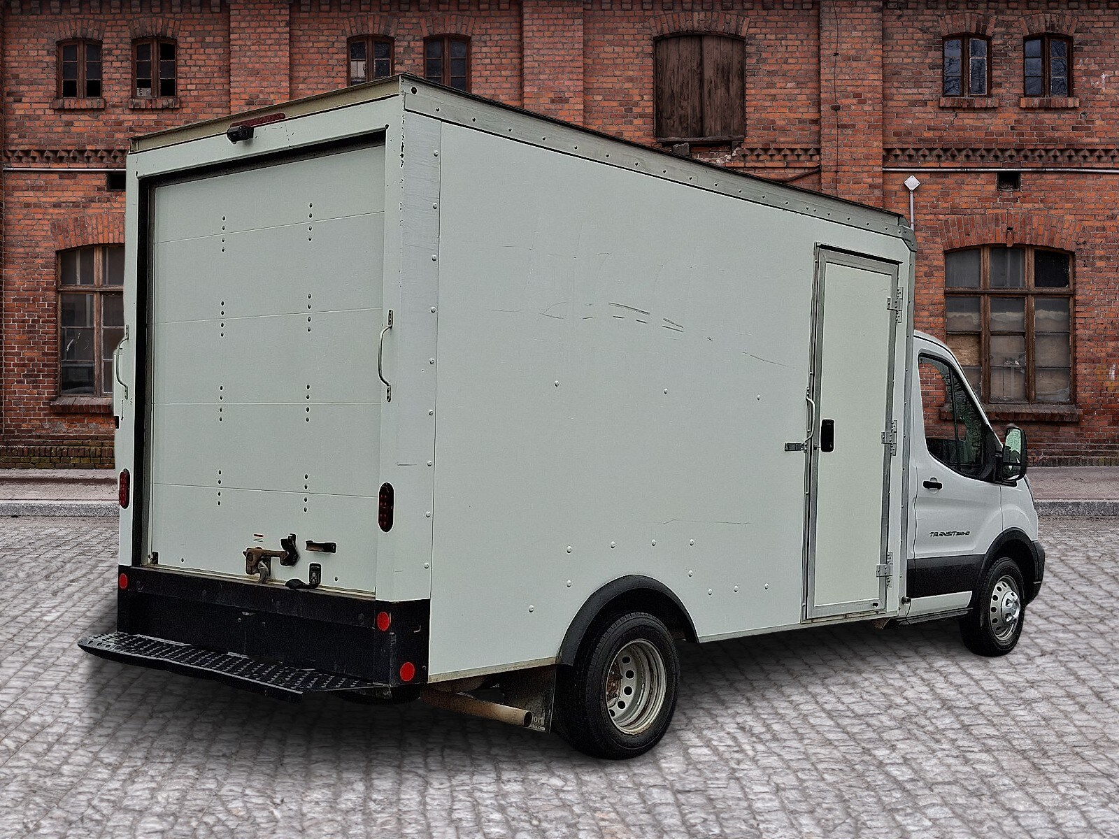 2023 Ford Transit photo 4
