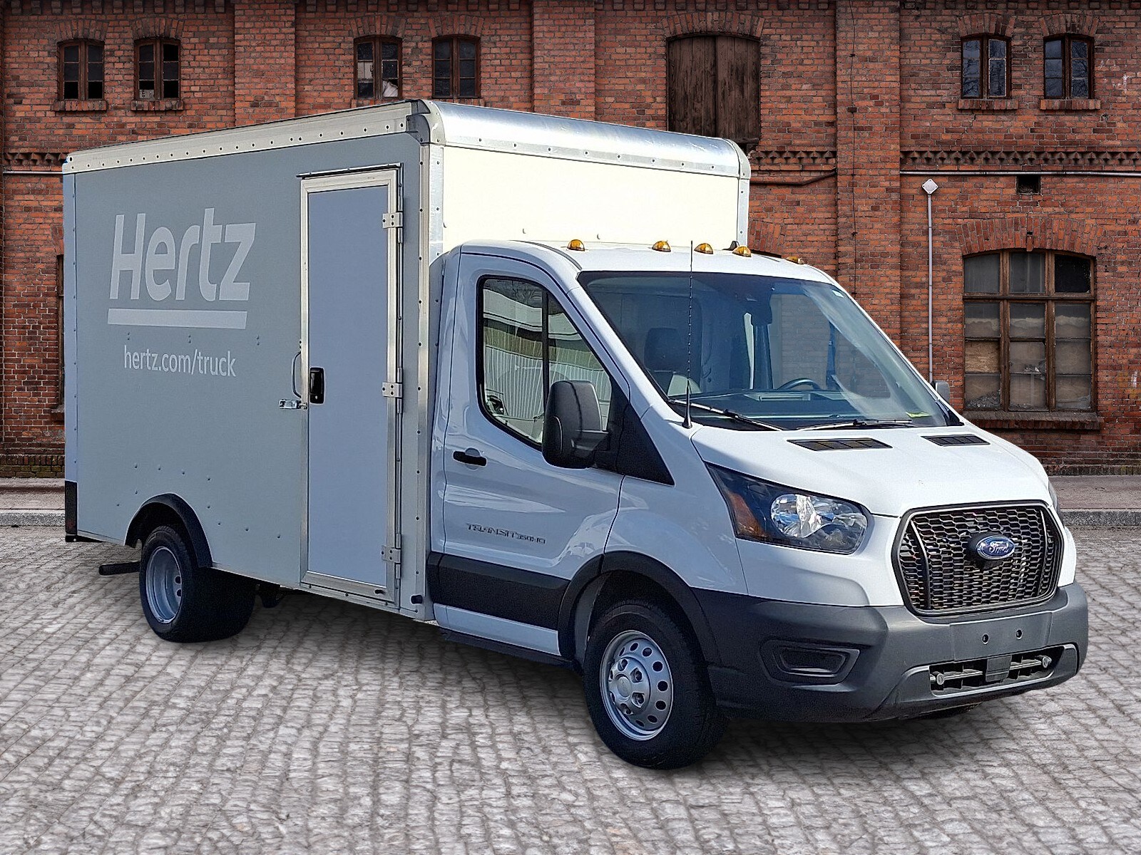 2022 Ford Transit photo 3