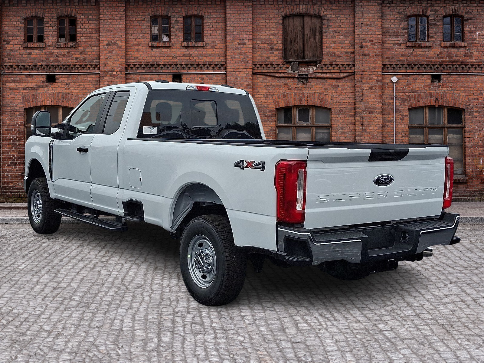 2025 Ford F-250 XL photo 4