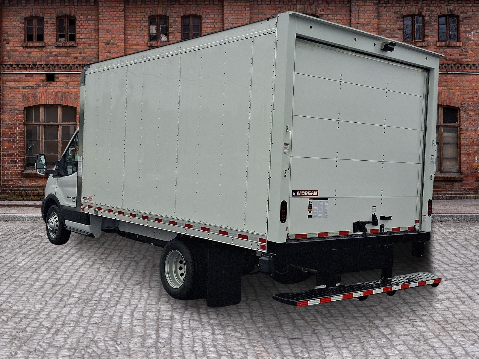 2025 Ford Transit XL photo 4