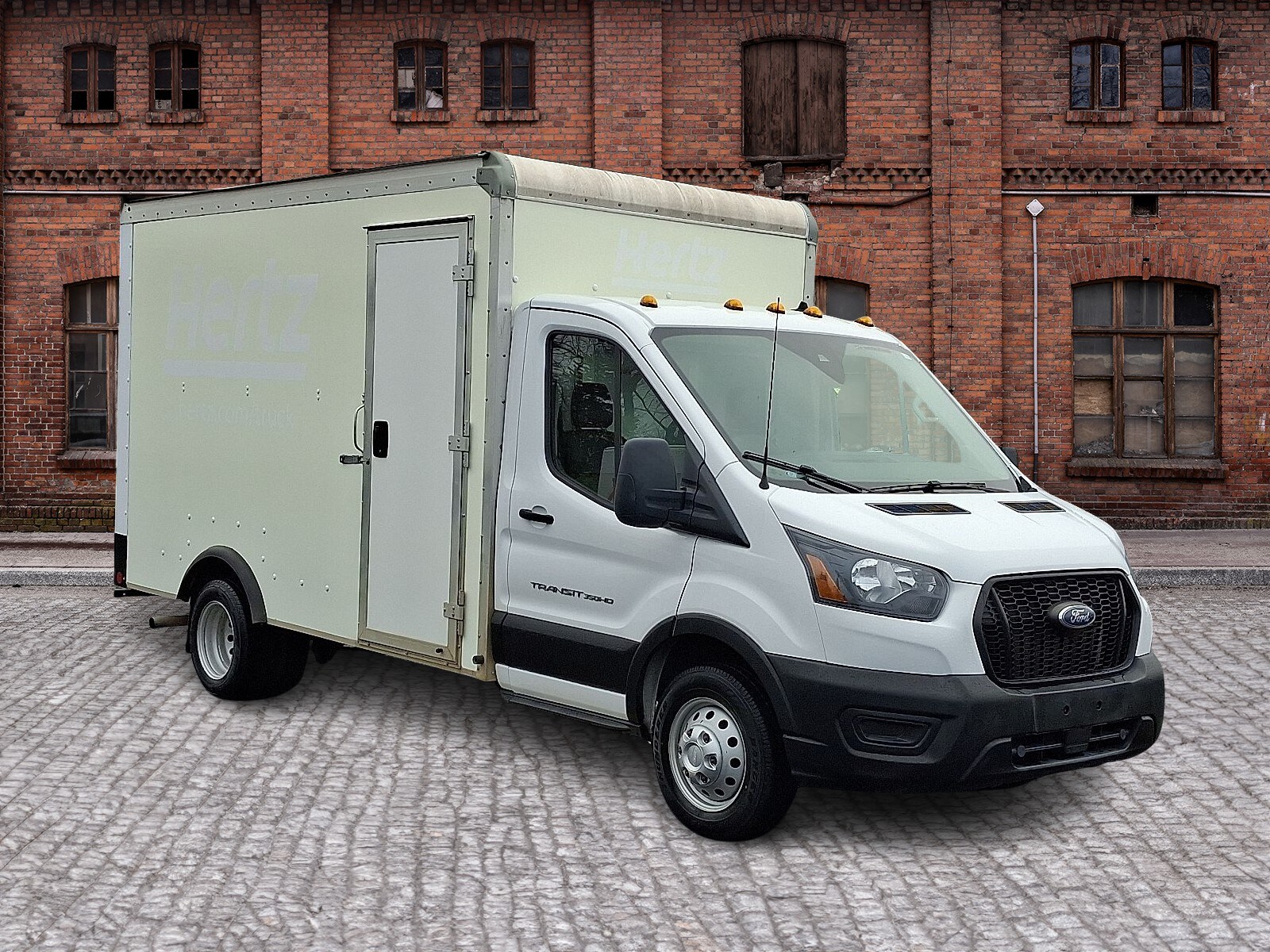 2022 Ford Transit photo 3